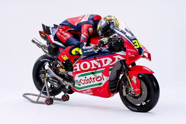 Masih Ingin Lihat Sikon, Tapi Juga Harus Cepat-Cepat