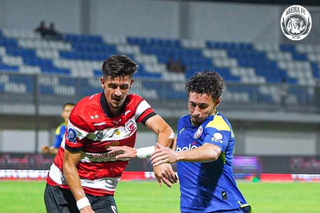 Madura United vs Arema FC: Skor 2-2 Madura United vs Arema FC: Skor 2-2