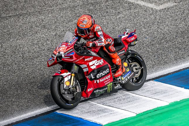 Drama Marc Marquez vs Pedro Acosta di 2 Lap Terakhir Drama Marc Marquez vs Pedro Acosta di 2 Lap Terakhir