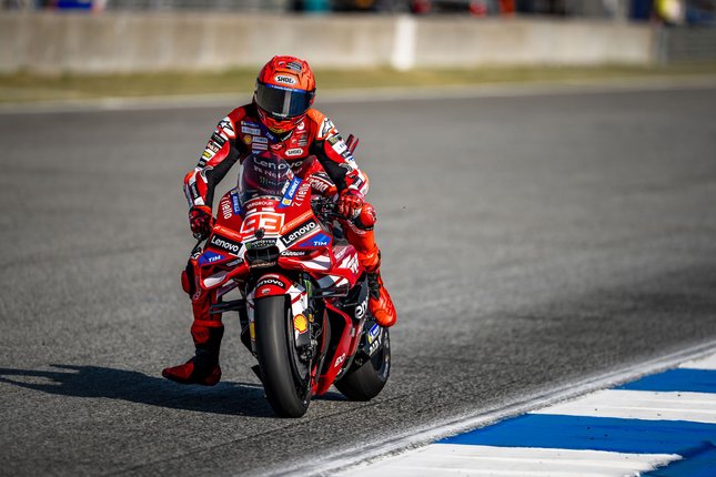 Dibuntuti Marc Marquez dan Raul Fernandez