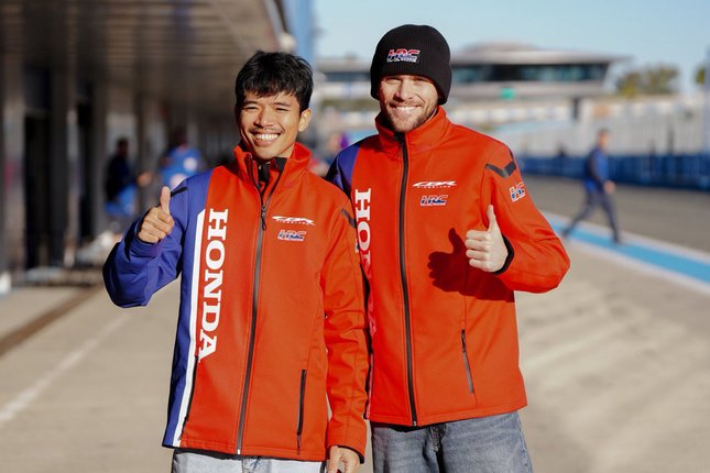 Turunkan Duet Pembalap Baru