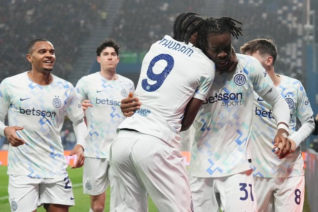 Babak Pertama Sassuolo vs Inter