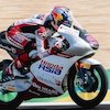 Veda Ega Pratama Naik Podium di Moto3 Brasil 2026, Trofi Perdana Indonesia dalam Sejarah Grand Prix