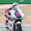 Bikin Indonesia Bangga! Ini 6 Potret Aksi Debut Veda Ega Pratama di Moto3 Thailand 2026 Bikin Indonesia Bangga! Ini 6 Potret Aksi Debut Veda Ega Pratama di Moto3 Thailand 2026