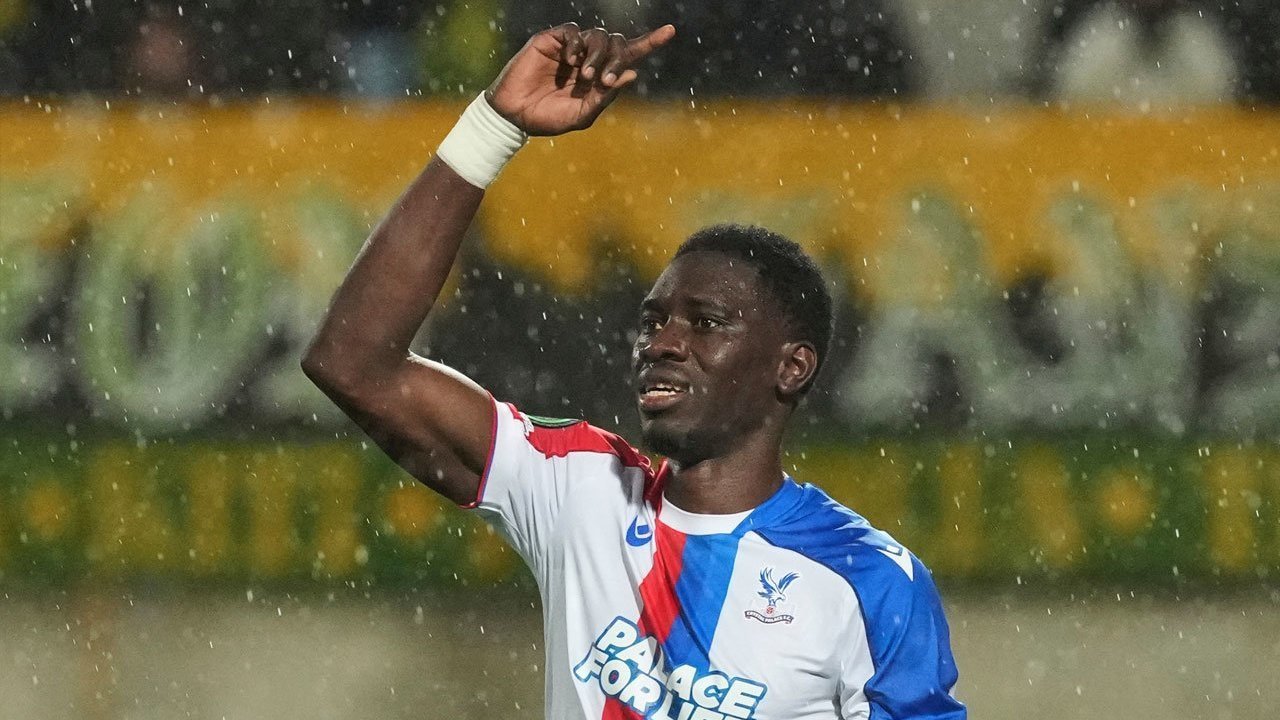 Rekap Hasil Conference League: Crystal Palace dan Fiorentina Lolos ke Perempat Final