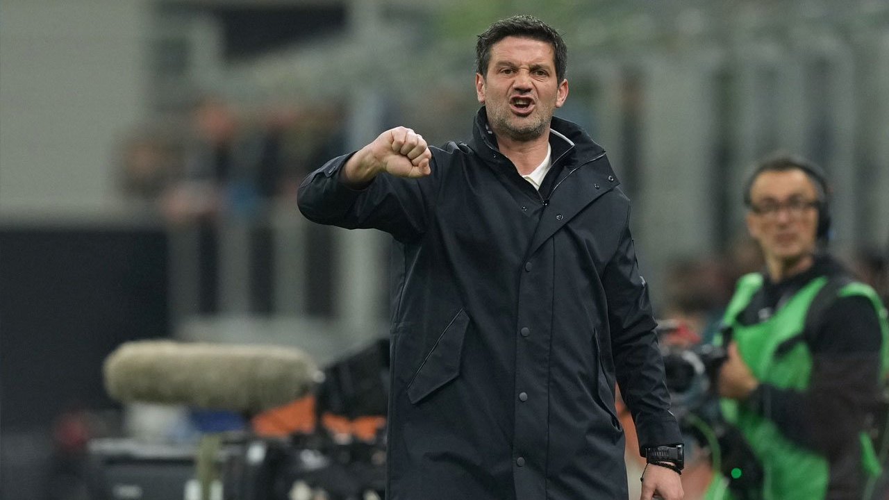 Ditahan Como, Cristian Chivu Beber Alasan Lakukan Perubahan Taktik