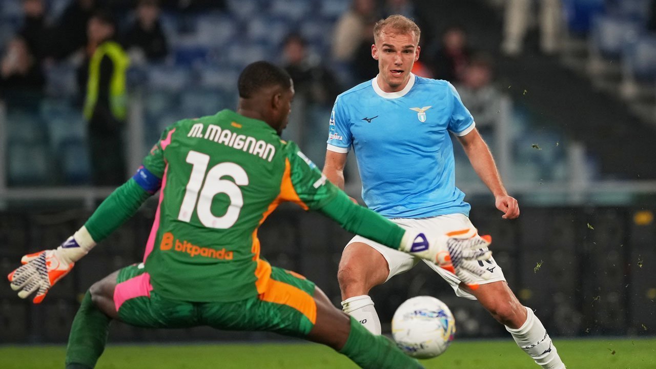 Lazio Bungkam AC Milan di Olimpico, Koni De Winter Malah Beri Pujian untuk Biancocelesti Lazio Bungkam AC Milan di Olimpico, Koni De Winter Malah Beri Pujian untuk Biancocelesti