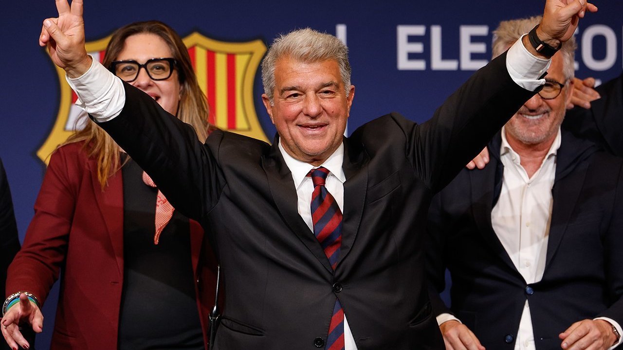 Joan Laporta Kembali Pimpin Barcelona: Raih 68% Suara dalam Pemilu Klub Joan Laporta Kembali Pimpin Barcelona: Raih 68% Suara dalam Pemilu Klub