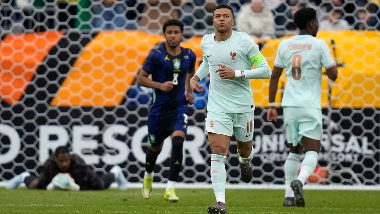 Man of the Match Brasil vs Prancis: Kylian Mbappe