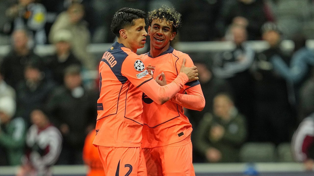 Lamine Yamal Pecahkan Rekor di Liga Champions Sambil Selamatkan Barcelona dari Tragedi