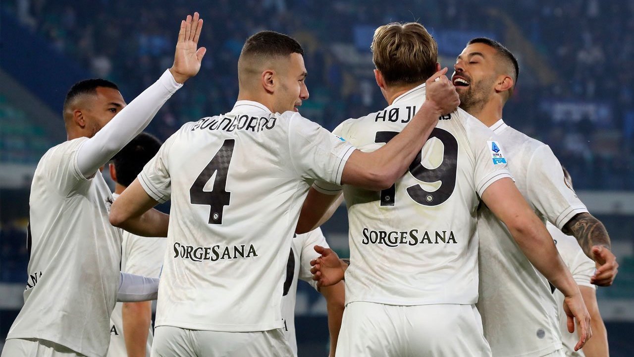 Hasil Verona vs Napoli: Dramatis, Gol Menit Akhir Lukaku Jadi Penentu Kemenangan