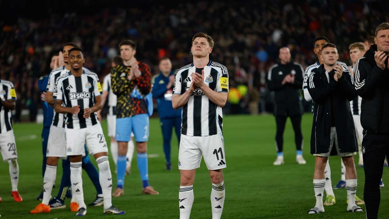 Dari Harapan ke Kehancuran: 45 Menit yang Kelam bagi Newcastle di Camp Nou