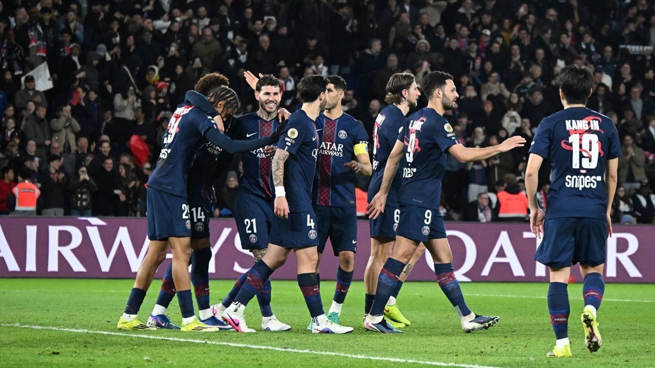 Hasil Le Havre vs PSG: Gol Tunggal Bradley Barcola Kokohkan Les Parisiens di Puncak Klasemen