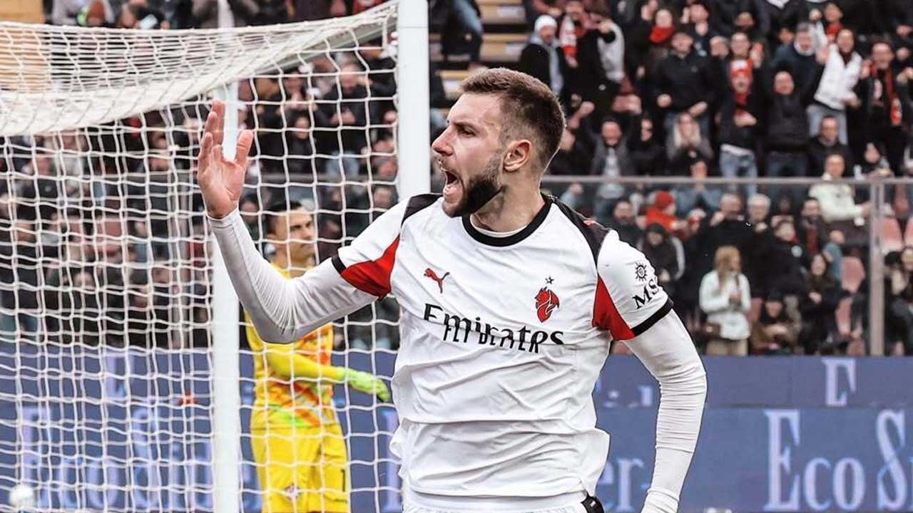 Hasil Cremonese vs Milan: 2 Gol Menit-Menit Akhir Pastikan Kemenangan Rossoneri Hasil Cremonese vs Milan: 2 Gol Menit-Menit Akhir Pastikan Kemenangan Rossoneri