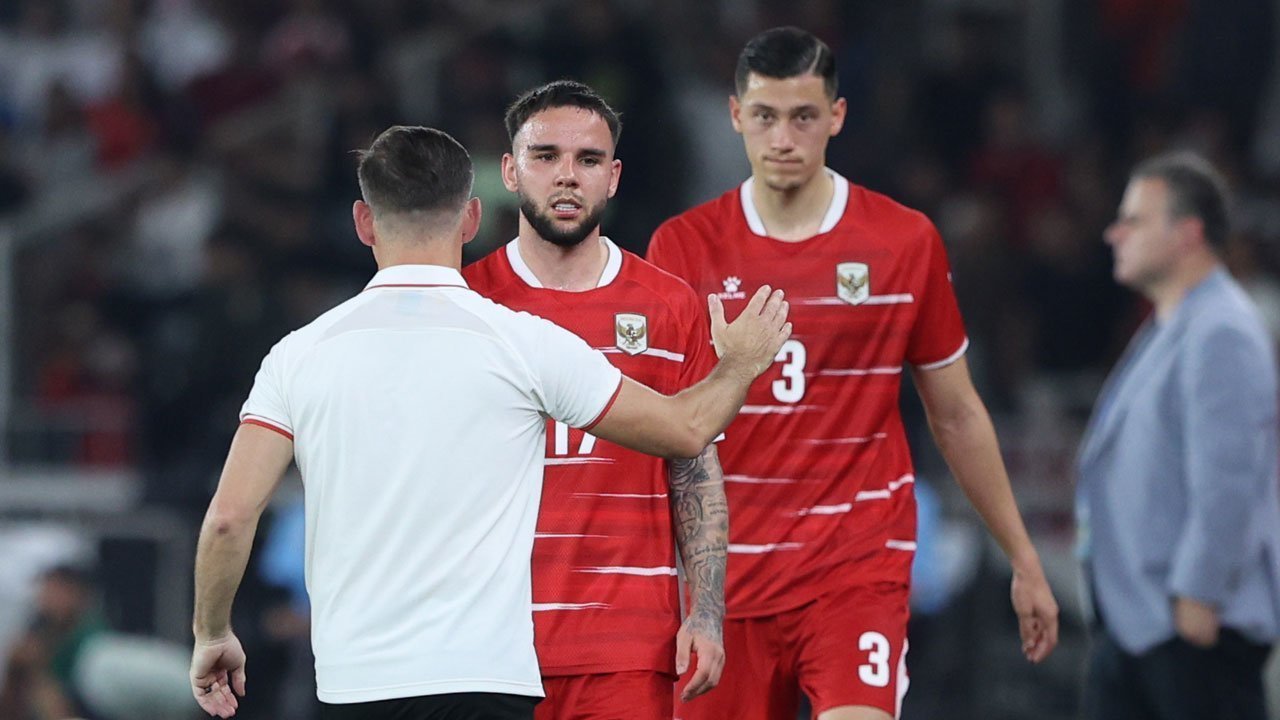 John Herdman Buka-bukaan Penyebab Mainkan Calvin Verdonk Jadi Gelandang, Bakal Permanen di Lini Tengah?
