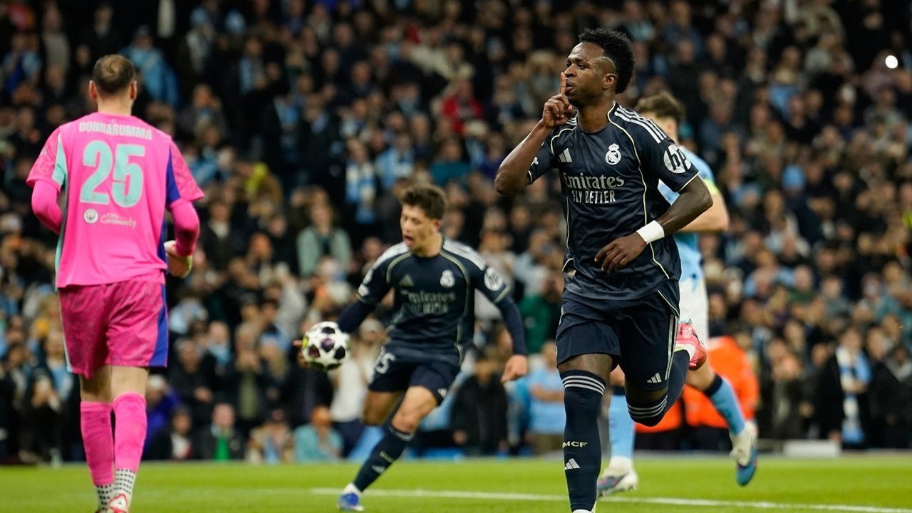 Daftar Lengkap Tim Lolos 8 Besar Liga Champions 2025/2026