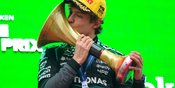Toto Wolff Bangga Kimi Antonelli dan George Russell Naik Podium Bareng Lewis Hamilton di F1 GP China Toto Wolff Bangga Kimi Antonelli dan George Russell Naik Podium Bareng Lewis Hamilton di F1 GP China