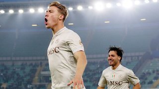 Rasmus Hojlund Ucapkan Perpisahan Emosional ke Fans Manchester United Rasmus Hojlund Ucapkan Perpisahan Emosional ke Fans Manchester United
