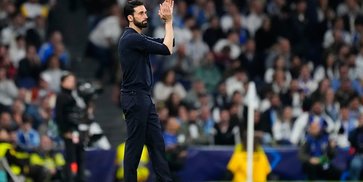 Bantahan Keras Alvaro Arbeloa Soal 'Anak Emas' di Real Madrid: Tak Ada Pemain Titipan di Sini! Bantahan Keras Alvaro Arbeloa Soal 'Anak Emas' di Real Madrid: Tak Ada Pemain Titipan di Sini!