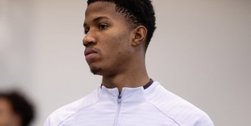 Man United Dapat Kabar Buruk: Chido Obi Dihantam Cedera di Tengah Puncak Performa Man United Dapat Kabar Buruk: Chido Obi Dihantam Cedera di Tengah Puncak Performa