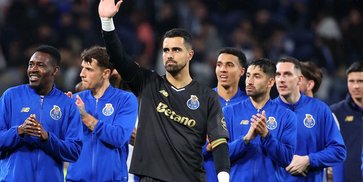 Juventus Incar Diogo Costa, Tak Lagi Percaya Michele Di Gregorio?