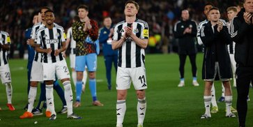 Dari Harapan ke Kehancuran: 45 Menit yang Kelam bagi Newcastle di Camp Nou