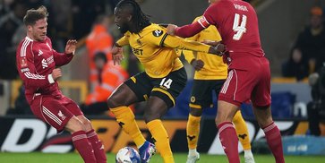 Hasil Wolves vs Liverpool: Dua Gol Cepat di Babak Kedua Antar Pasukan Arne Slot ke 8 Besar