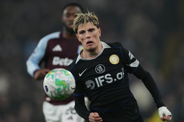 Ejekan Everton dan Penjelasan Liam Rosenior