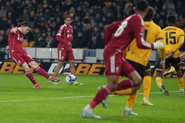 Gol Roket yang Mengguncang Molineux