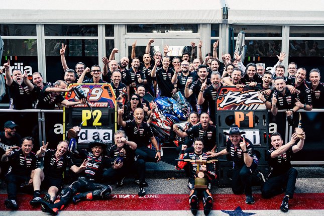 Nikmati Momen yang Terjadi Sekarang