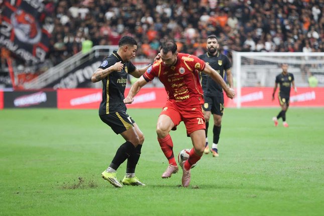 Mesin Kreatif di Lini Tengah Borneo FC