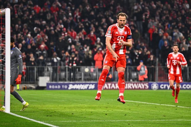 Memimpin dengan Teladan