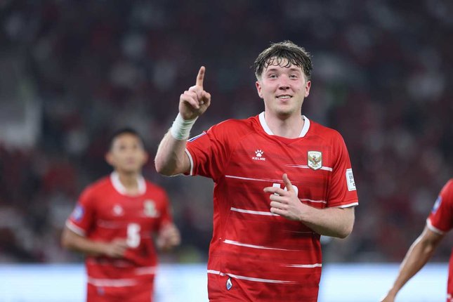 Koneksi Instan: Ole Romeny dan Beckham Putra Langsung Klik