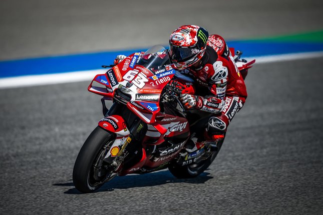 Moncer Saat Tes, Loyo Saat Balapan Moncer Saat Tes, Loyo Saat Balapan