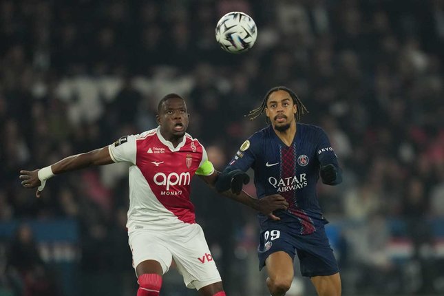 Daftar Susunan Pemain