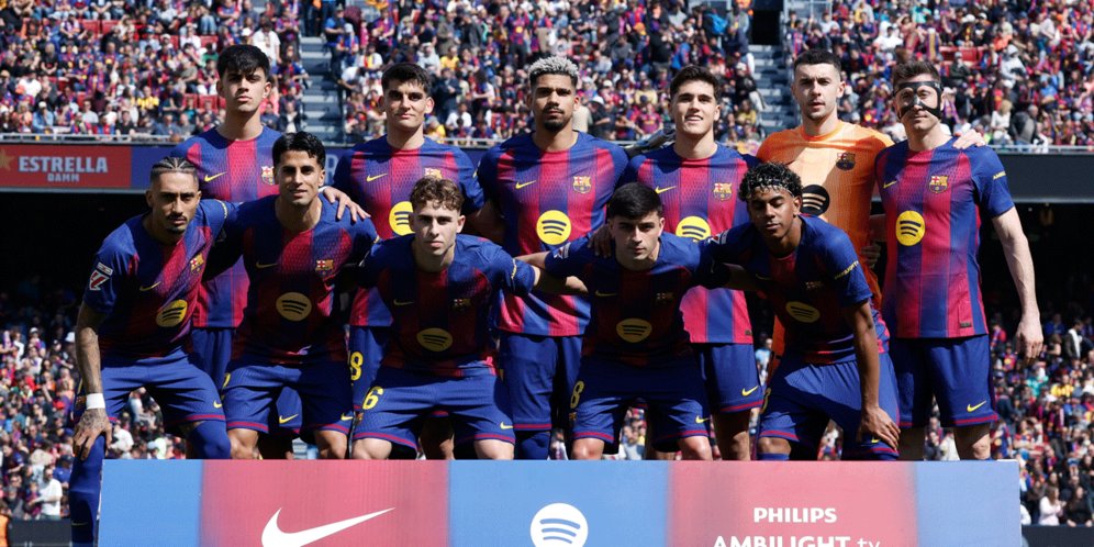 Tribute Mengharukan di Camp Nou! Barcelona Rayakan Ultah Ronaldinho Tribute Mengharukan di Camp Nou! Barcelona Rayakan Ultah Ronaldinho