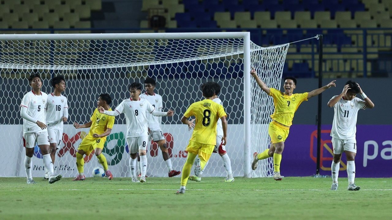 Momen-momen Menarik Malaysia vs Indonesia di Piala AFF U-17 2026: Garuda Muda Kebobolan dari Set Piece, Gerak Tipu Chicho Jericho