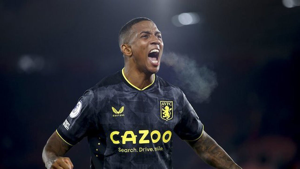 Ashley Young Pensiun: Akhir Epik 23 Tahun Karier Eks Pemain Manchester United