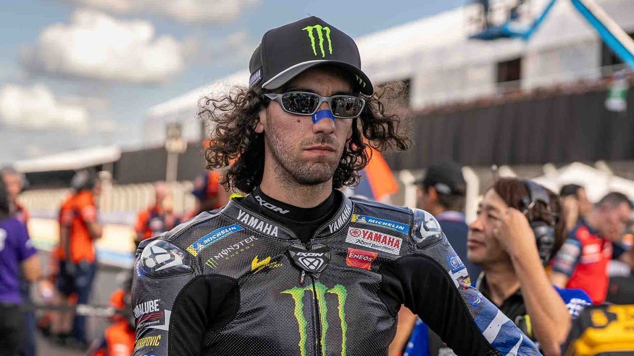 Alex Rins Tolak Jadi Pembalap Cadangan Permanen di MotoGP, Ogah ke Sirkuit Tanpa Bisa Balapan Alex Rins Tolak Jadi Pembalap Cadangan Permanen di MotoGP, Ogah ke Sirkuit Tanpa Bisa Balapan