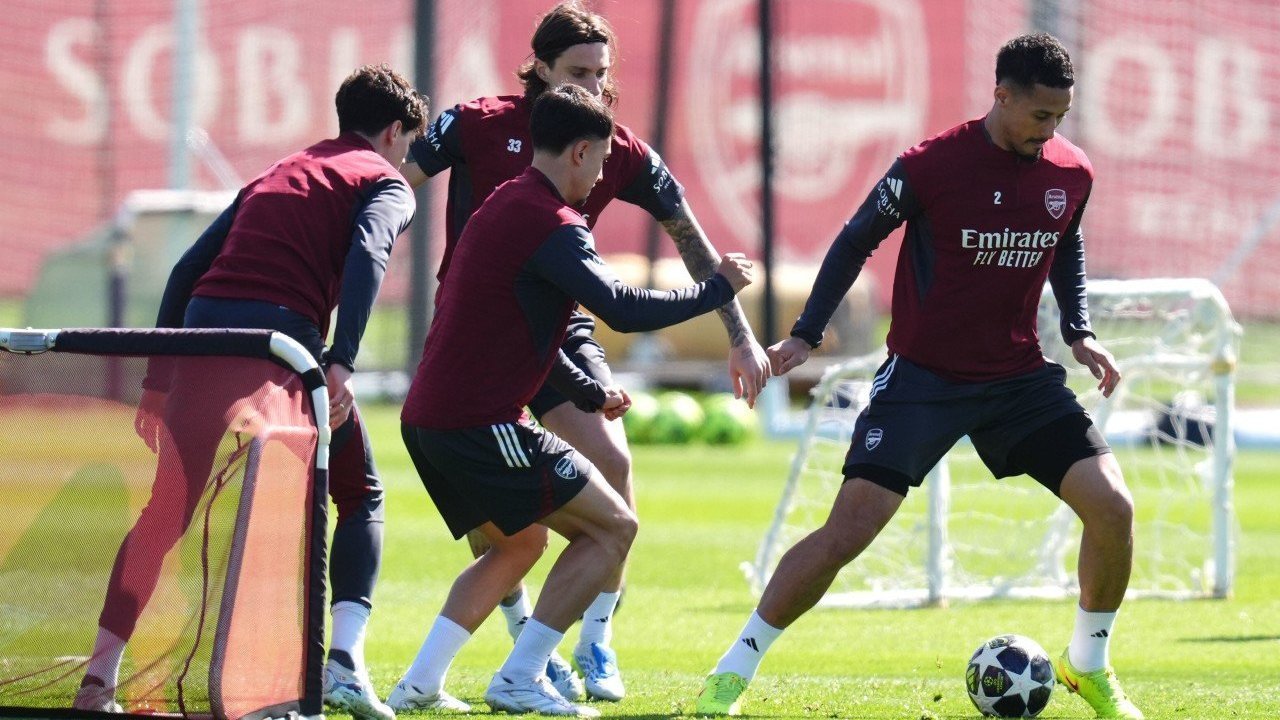 Metode Latihan Unik Mikel Arteta: Skuad Arsenal Latihan Pakai Pulpen Jelang Hadapi Sporting Metode Latihan Unik Mikel Arteta: Skuad Arsenal Latihan Pakai Pulpen Jelang Hadapi Sporting