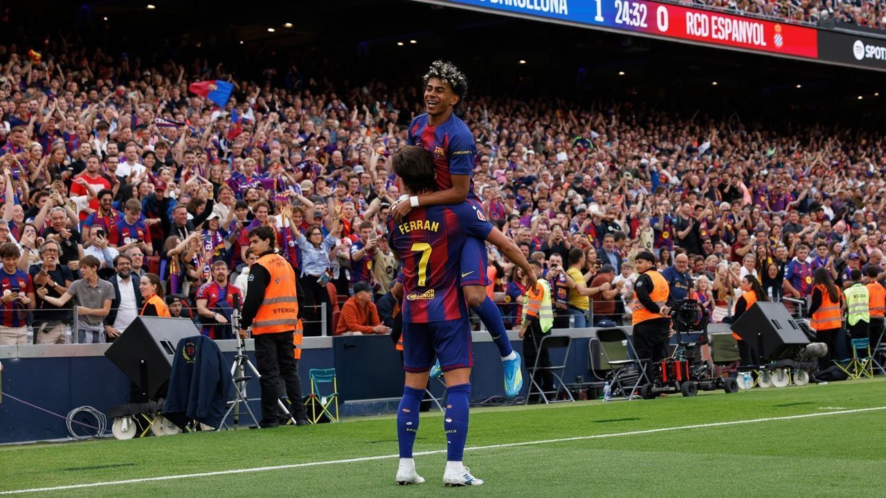 Hasil Barcelona vs Espanyol: Blaugrana Menang Telak di Derby Catalan