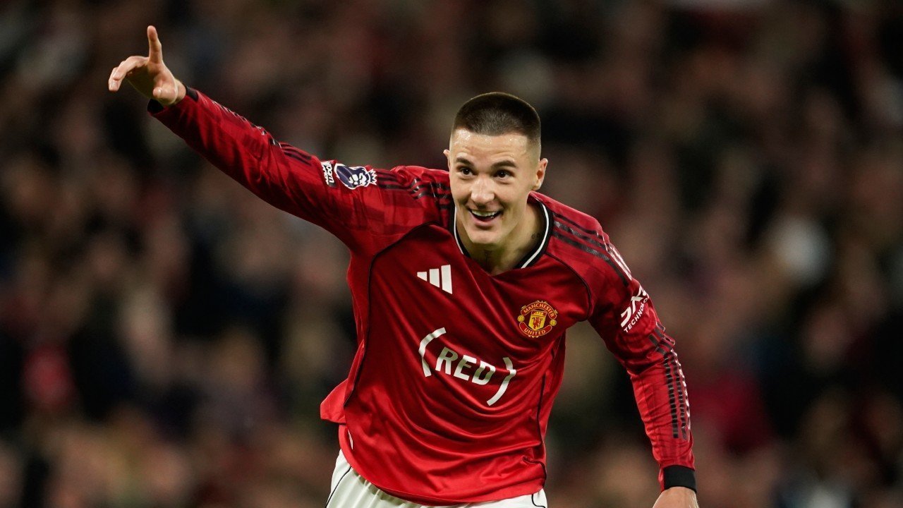 Man United Sikat Brentford, Carrick Puji Ketenangan Sesko Dalam Urusan Cetak Gol