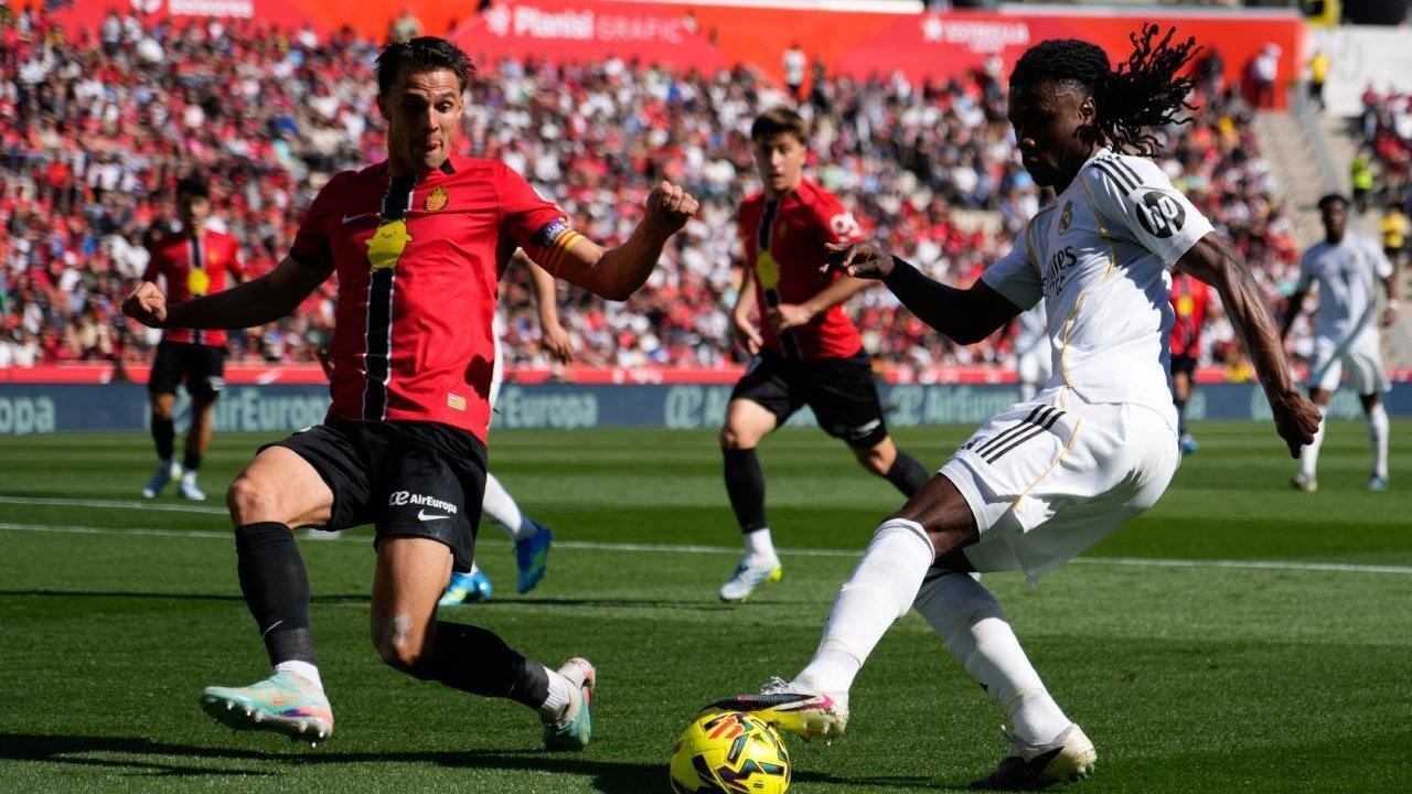 Lupakan Kekalahan di La Liga, Real Madrid Alilhkan Fokus ke Bayern Munchen!