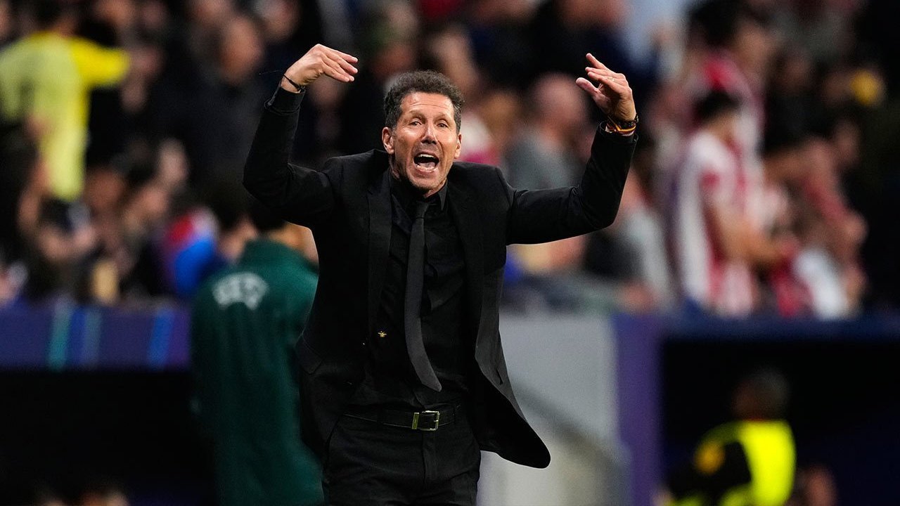 Perilaku Diego Simeone Jadi Sorotan di Laga Atletico Madrid vs Arsenal