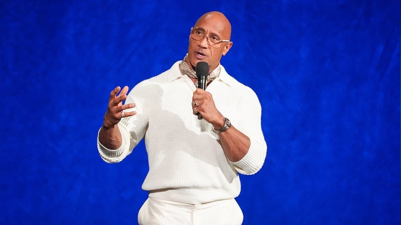 Daftar 5 Pegulat Tertajir WWE: The Rock Lewat, Vince McMahon Masih Paling Sultan!