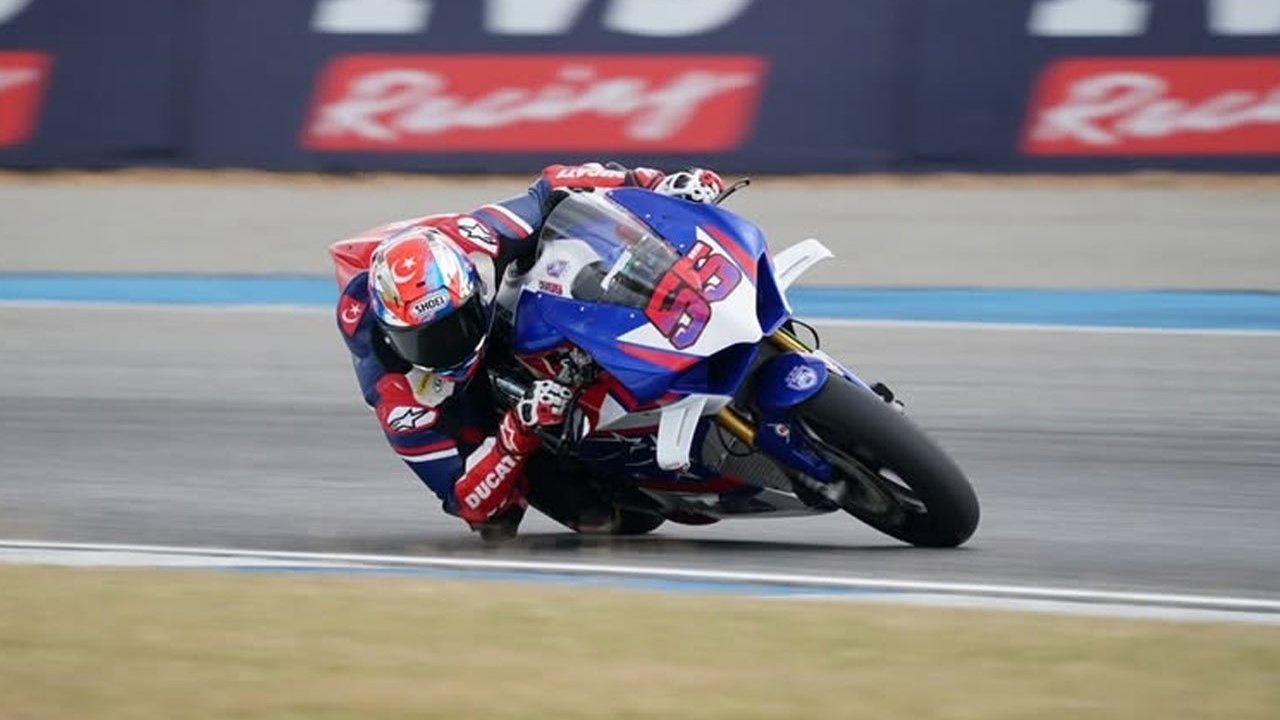 Hasil Race 1 ARRC ASB1000 Malaysia 2026: Andi Gilang Podium di Debut Bareng Ducati, Hafizh Syahrin Menang