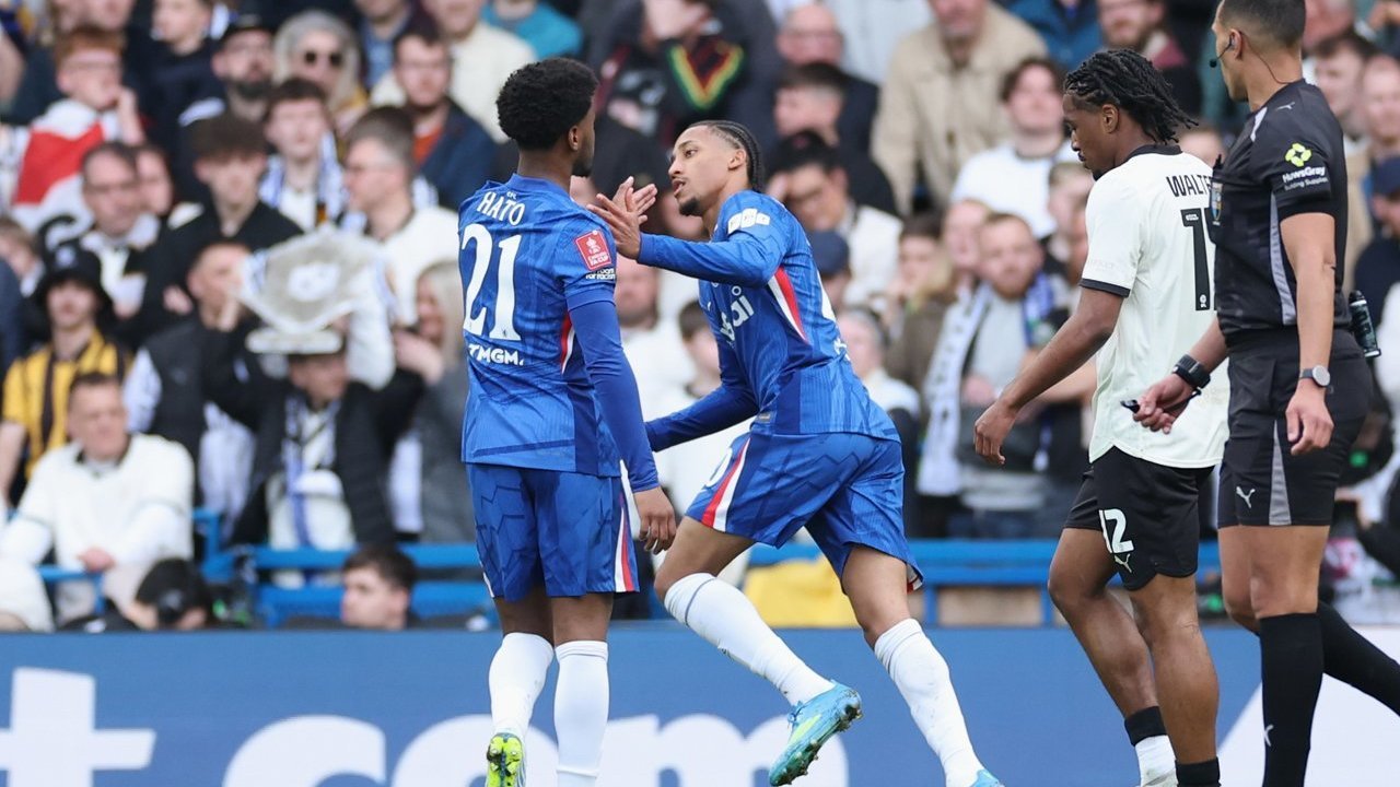 Rapor Pemain Chelsea Ketika Pesta 7 Gol ke Gawang Port Vale: The Blues Mengesankan, Estevao Paling Menawan