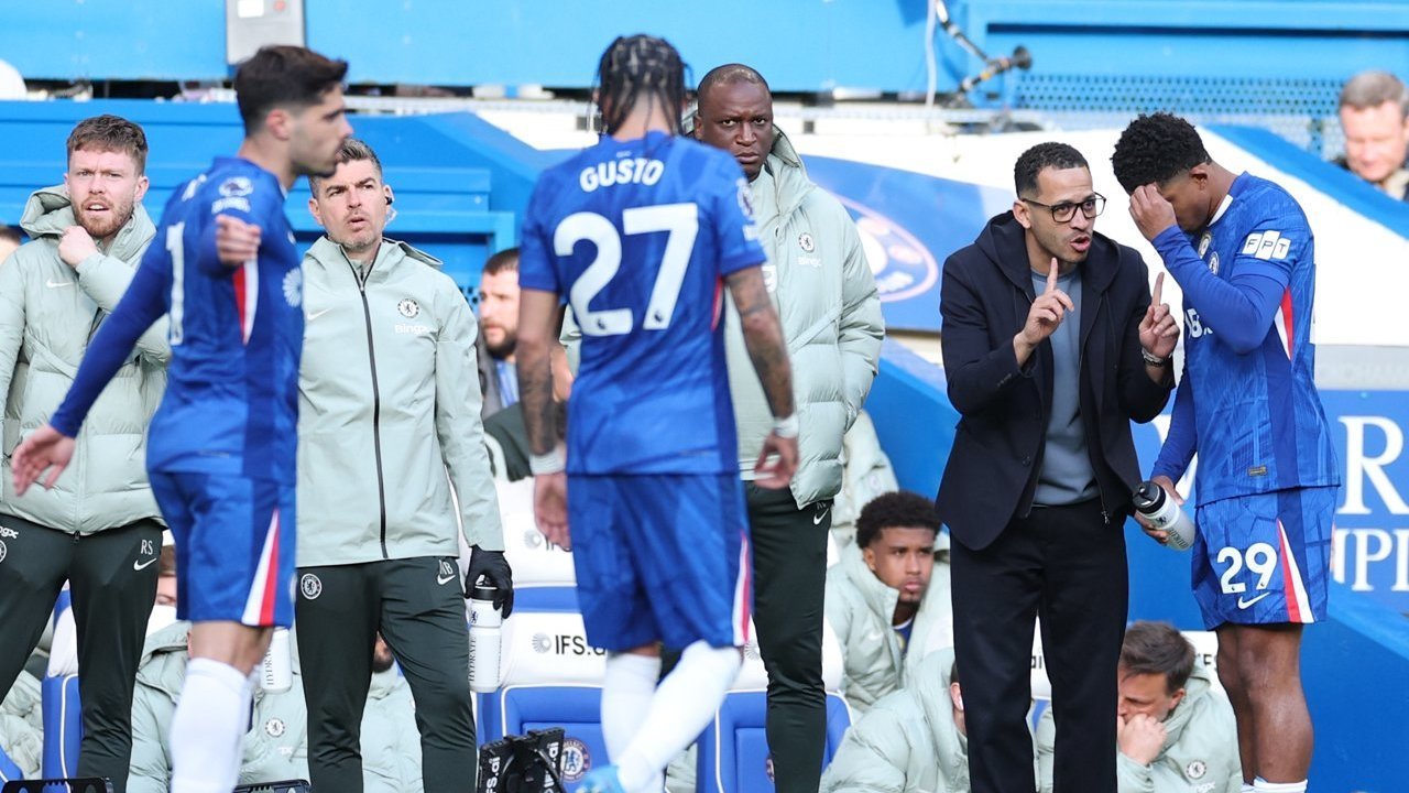 Rapor Pemain Chelsea Ketika Dibantai Man City: Palmer Melempem, Caicedo dan Santos Blunder