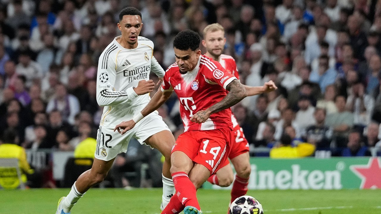 Dua Mantan Liverpool Berduel di Bernabeu: Luis Diaz Taklukkan Alexander-Arnold Dua Mantan Liverpool Berduel di Bernabeu: Luis Diaz Taklukkan Alexander-Arnold