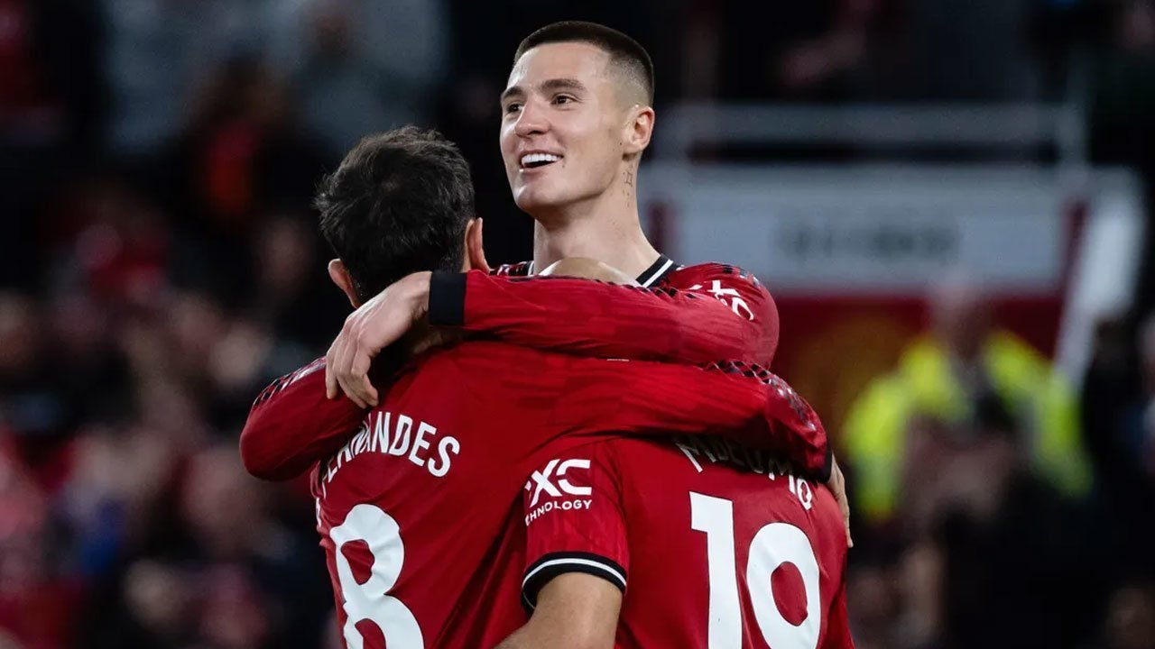 Rapor Pemain Manchester United Saat Kalahkan Brentford: Casemiro Mesin, Bruno Istimewa, Mbeumo Sungkan ke Mantan!